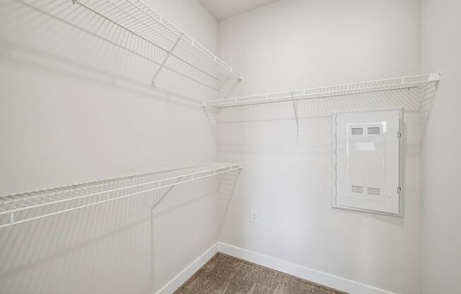 1 bed, 1 bath, 602 sqft, $1,400, Unit 2987-158