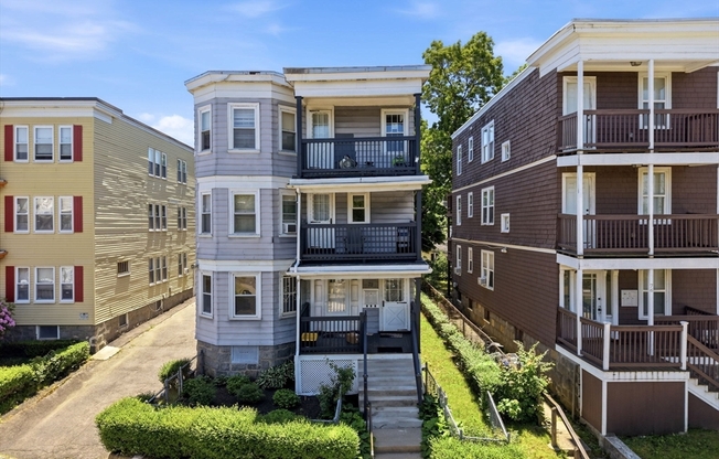 72 OLNEY