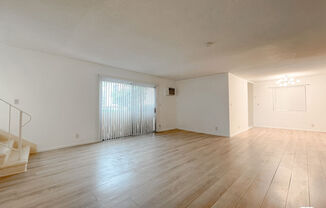 2 beds, 1.5 baths, 1,350 sqft, $3,000, Unit 5