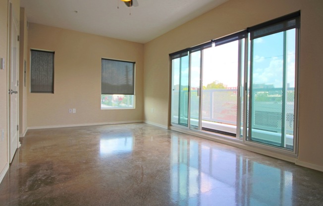 Studio, 1 bath, 404 sqft, $1,295, Unit APT 131