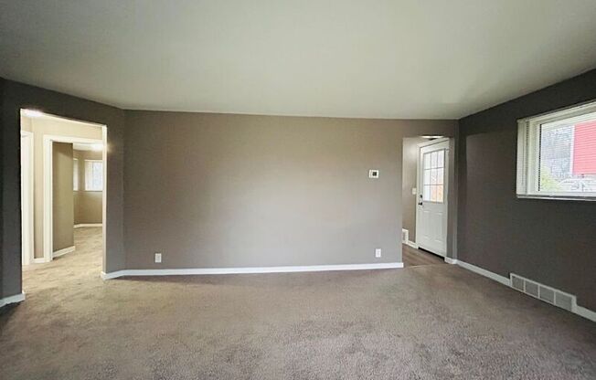 104 DOGWOOD DR