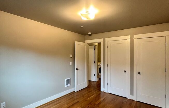 2 beds, 1 bath, $1,995, Unit 3