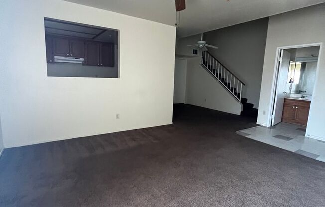 2 beds, 1.5 baths, 1,100 sqft, $1,695, Unit Unit #5