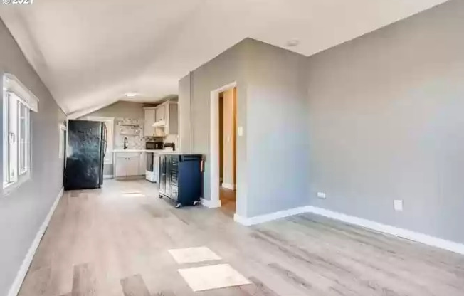 614 11 ST