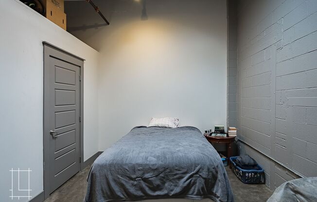 1 bed, 1 bath, $1,284, Unit 727 N. 4th St. Apt. 134