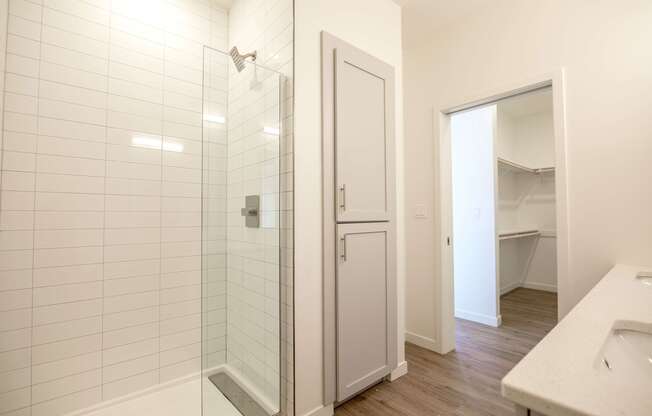 The Earl Apartments 2 Bed 2 Bath 1226