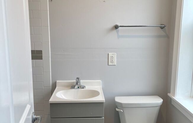 Studio, 1 bath, 290 sqft, $850, Unit 2K