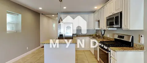 3006 4 AVE