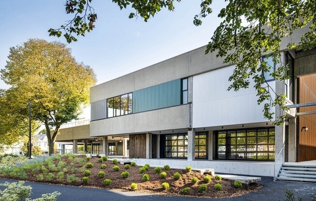 1 bed, 1 bath, 769 sqft, $3,175, Unit 002