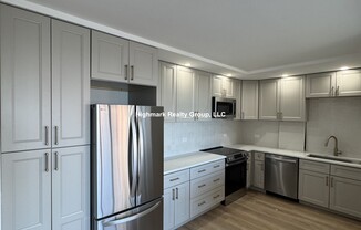 2970 N LK SHR DR DR N