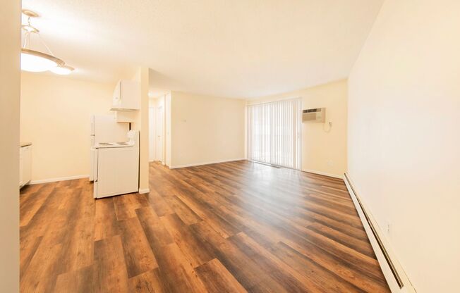 Tonkaway Apartments