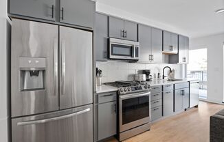 1 bed, 1 bath, 120 sqft, $1,725
