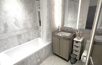 Studio, 1 bath, 467 sqft, $3,450, Unit 6M