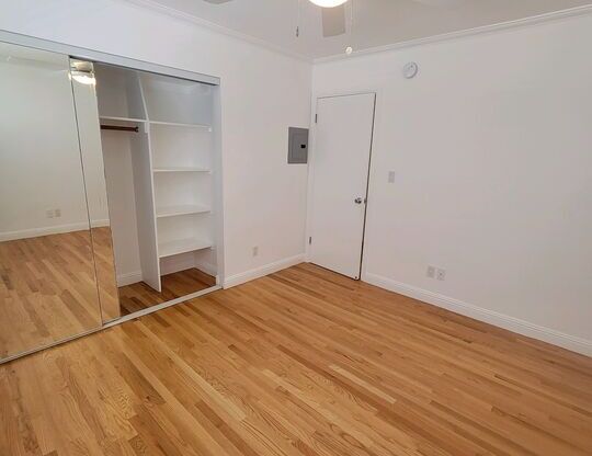 1 bed, 1 bath, 535 sqft, $2,400, Unit 14