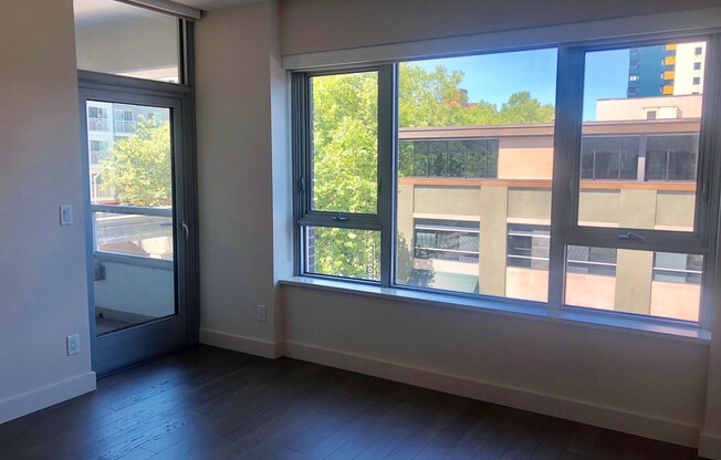 Insignia Condominium ~ Belltown/South Lake Union