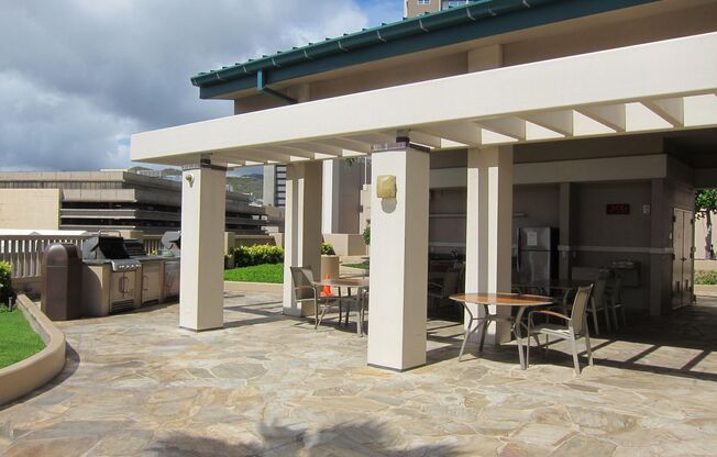 1 bed, 1 bath, $2,600