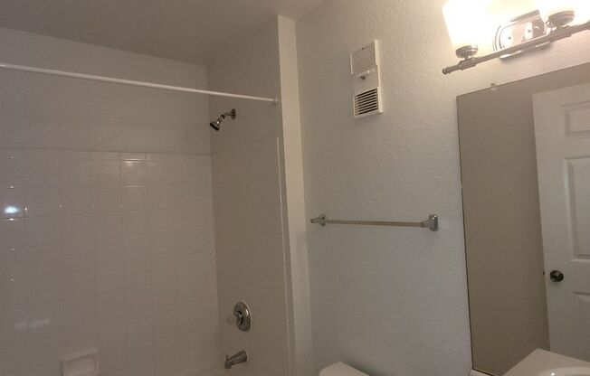 2 beds, 2 baths, $1,700