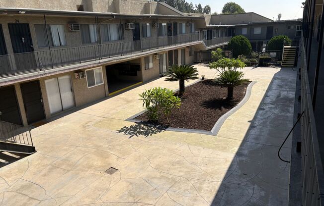 1 bed, 1 bath, 675 sqft, $1,645, Unit 16
