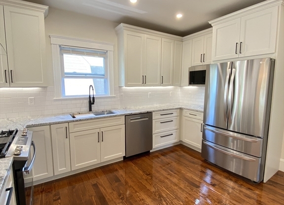 126 WINSOR AVE