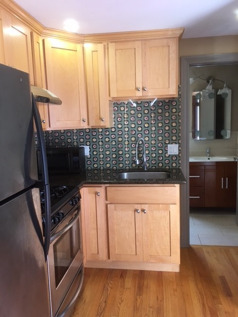 Studio, 1 bath, 194 sqft, $1,695