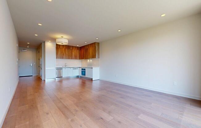 1463 LOMBARD