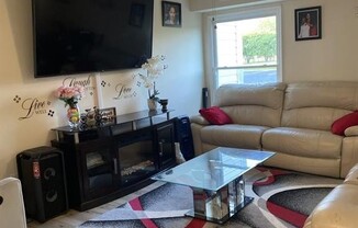 3626 SHIP CHANDLERS Wharf