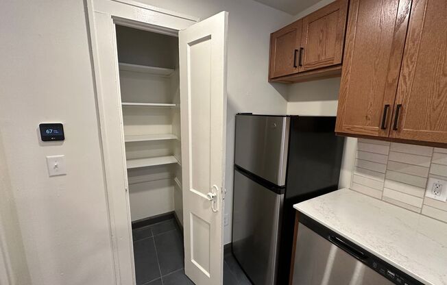 1 bed, 1 bath, 446 sqft, $1,040, Unit 202 (AMI)