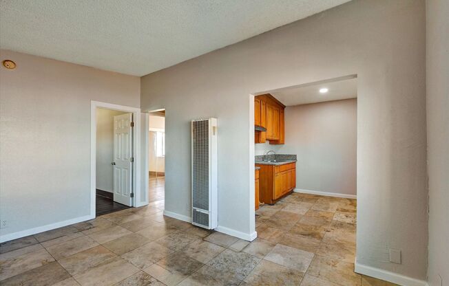 8508 AVALON BLVD LLC