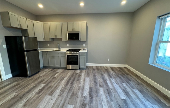 1 bed, 1 bath, 380 sqft, $2,300, Unit 206