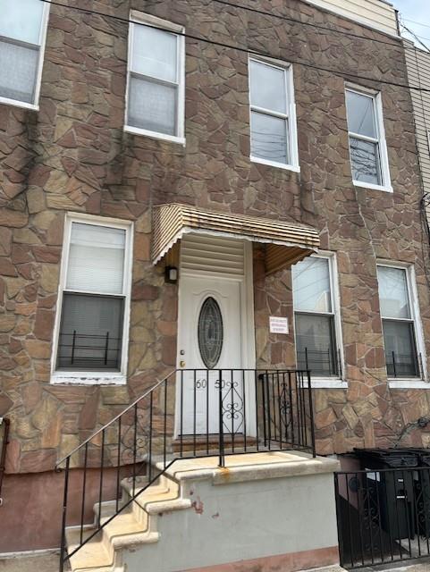 60 50 55 ST