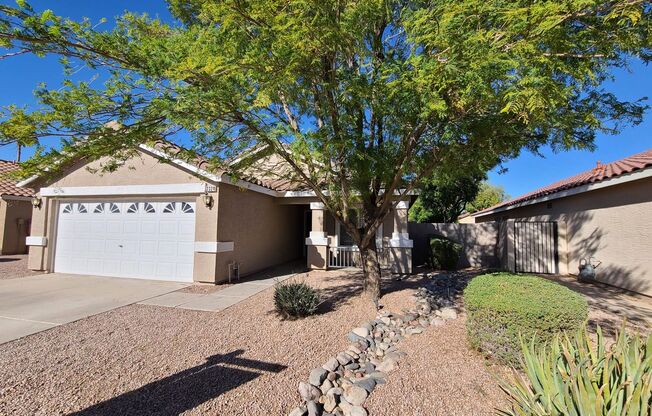 Spacious 4BD Cul-De-Sac Home Near Loop 202 – Minutes to Gilbert & Chandler Dining