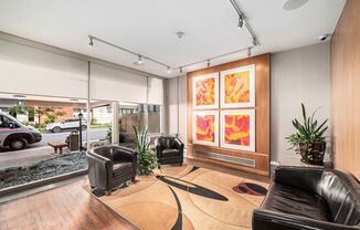 Spacious 1 bedroom home in the heart of Hale!