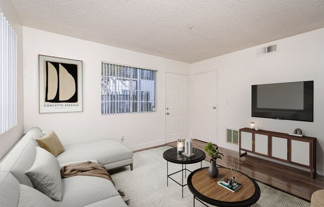 Liv 1621 Apartments