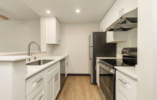 1 bed, 1 bath, 634 sqft, $2,345, Unit 306