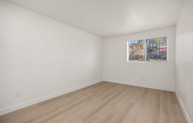 3 beds, 2 baths, 1,126 sqft, $2,550, Unit C108