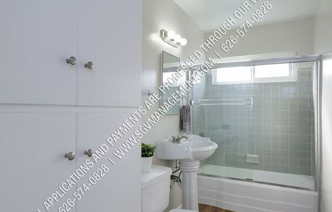 Studio, 1 bath, 444 sqft, $1,550, Unit 11