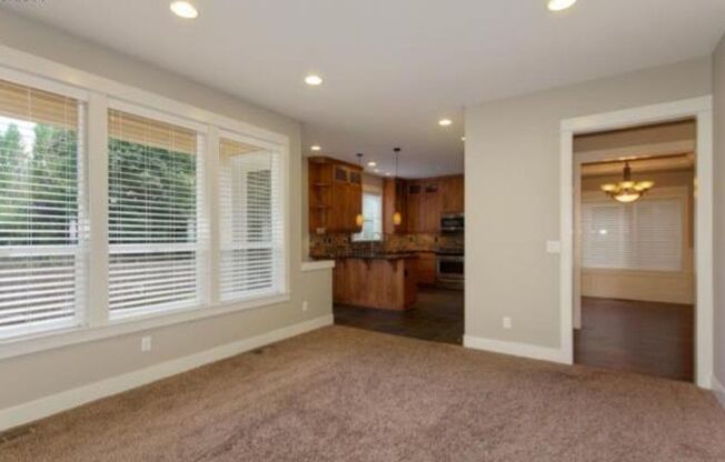 Stunning 4-Bed, 2.5-Bath Craftsman Home – 2-Car Garage, Central A/C & Fenced Patio – A Must-See!