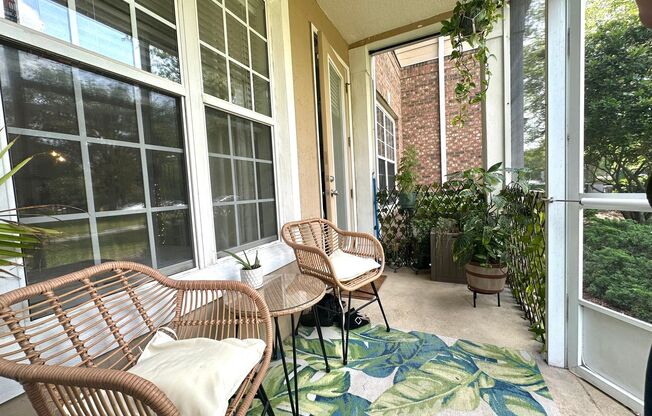 2 beds, 2 baths, $1,800