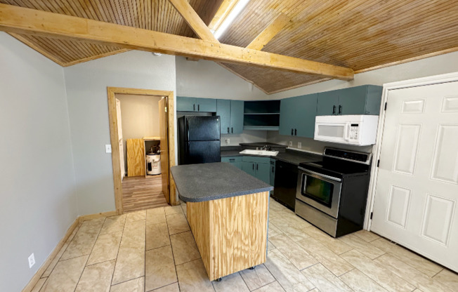 419 WESTHILL PL