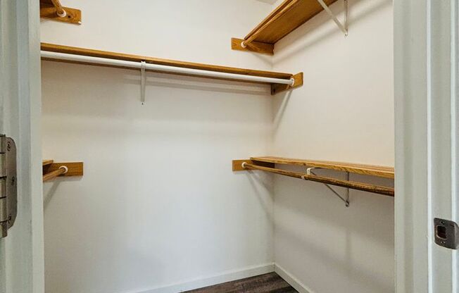 2 beds, 1.5 baths, 1,082 sqft, $1,375, Unit 216-2D RM