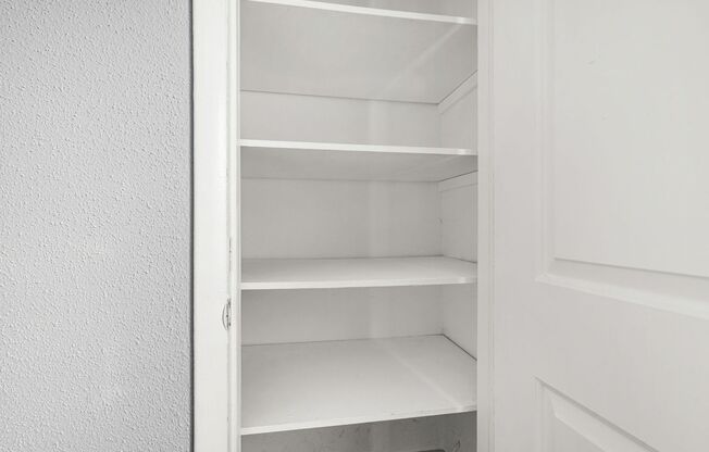 1 bed, 1 bath, 665 sqft, $1,395, Unit 115