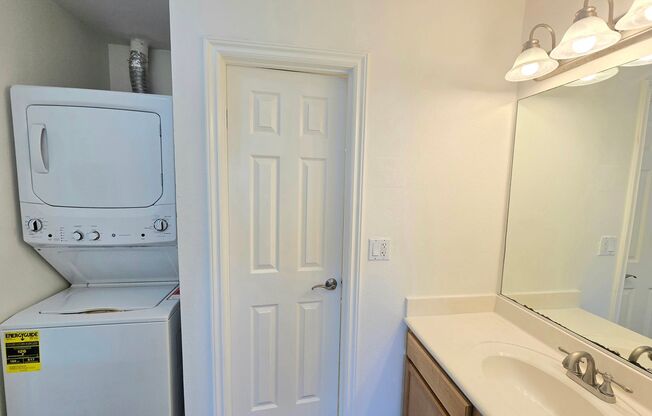 1 bed, 1 bath, $2,250, Unit UNIT 222