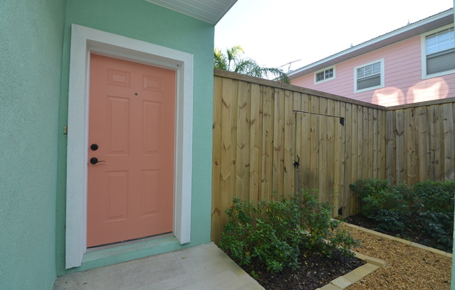Gorgeous Upgrades!! St. Augustine Beach 2/2.5 with 2-Car Garage ~ Fenced Yard/Deck ~ Granite/Stainless!