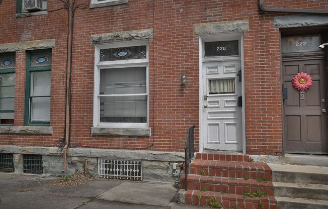 220 Reily St