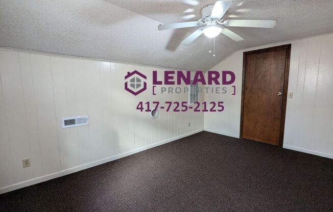 1 bed, 1 bath, 500 sqft, $675, Unit 245 W College #1