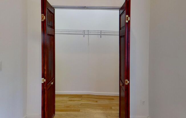 2 beds, 2 baths, 1,000 sqft, $1,799, Unit 22-1