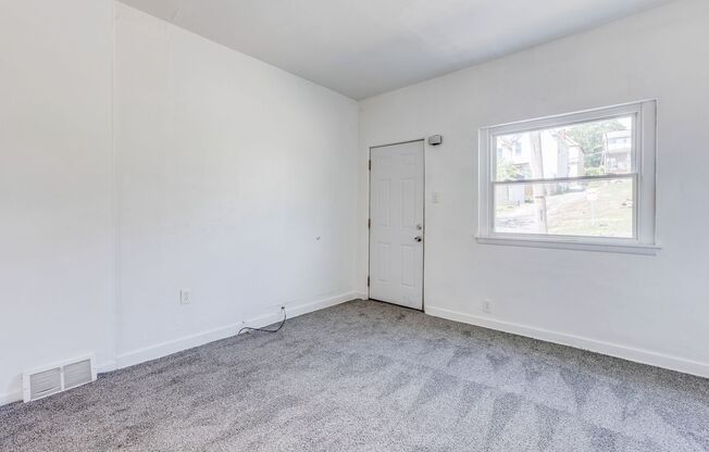 AVAILABLE AUGUST 2026 - 2 Bedroom Home w/ Original Layout!