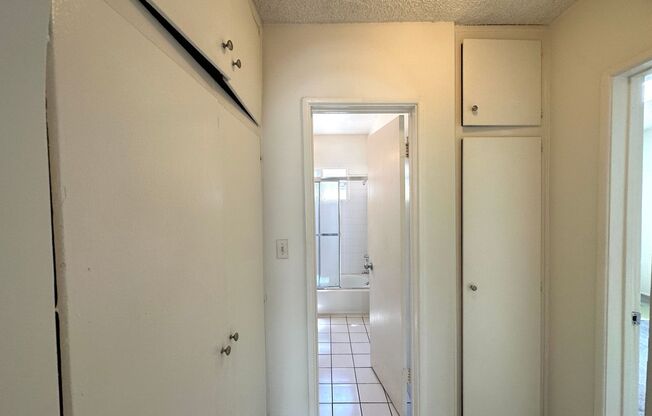 1 bed, 1 bath, 675 sqft, $2,299, Unit 210