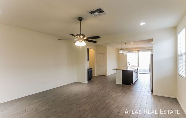 13038 N MURRAY DR