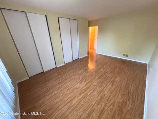 30 FENWAY CIR
